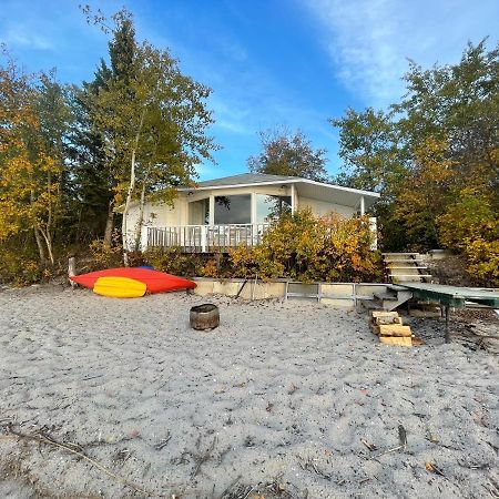 Ntj Moose Lake Cabin Bonnyville Exterior photo