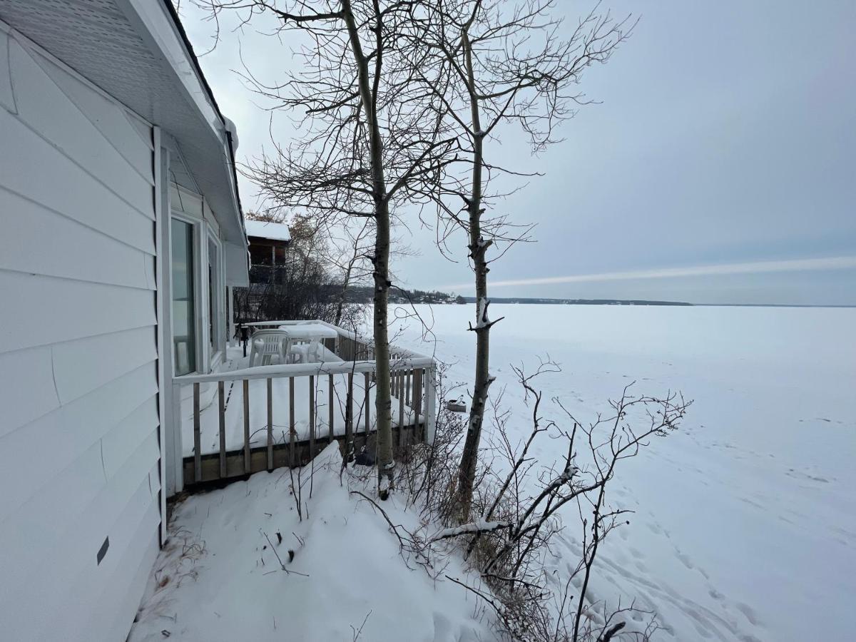 Ntj Moose Lake Cabin Bonnyville Exterior photo