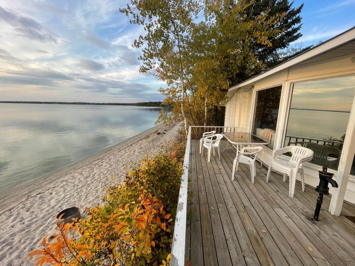 Ntj Moose Lake Cabin Bonnyville Exterior photo